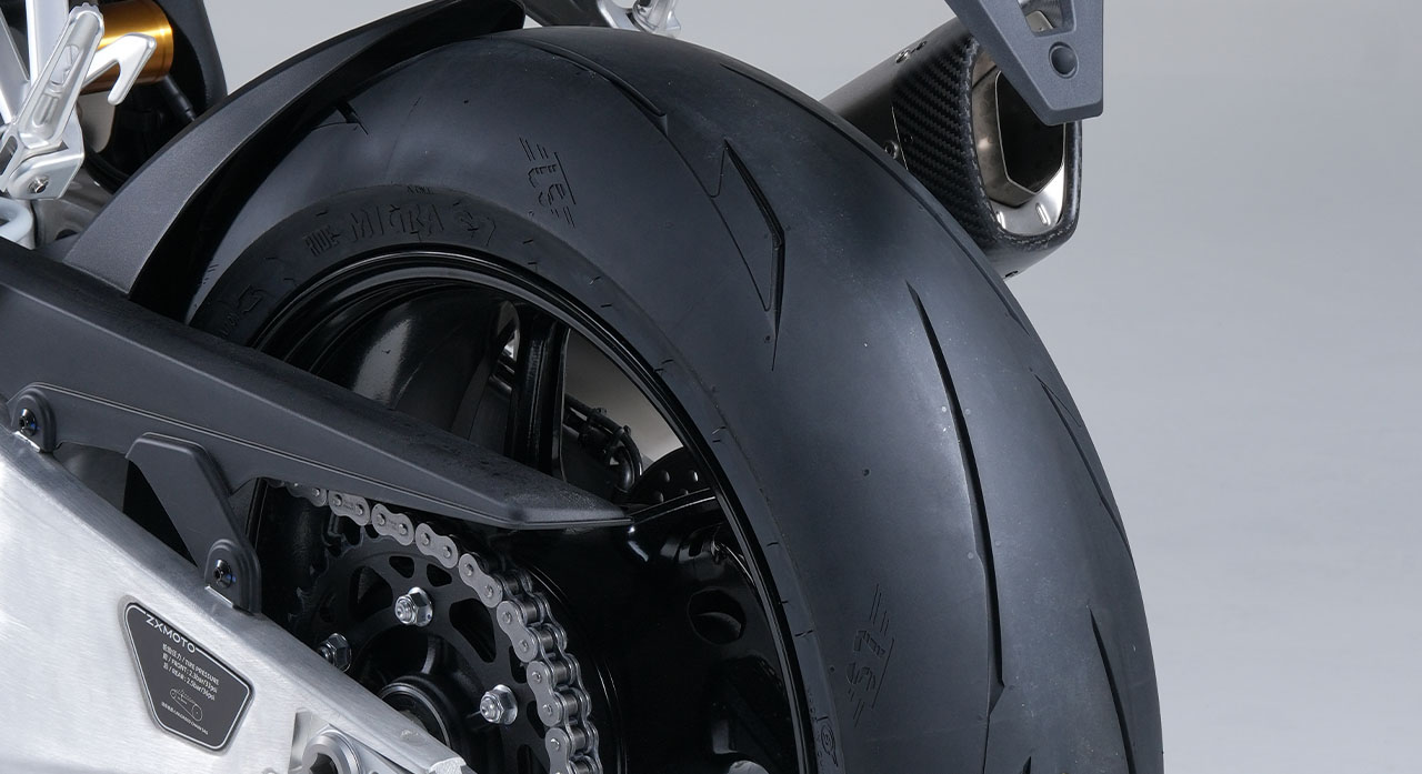 820RR